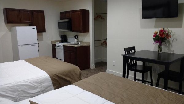 Cattlemen Motel image 18